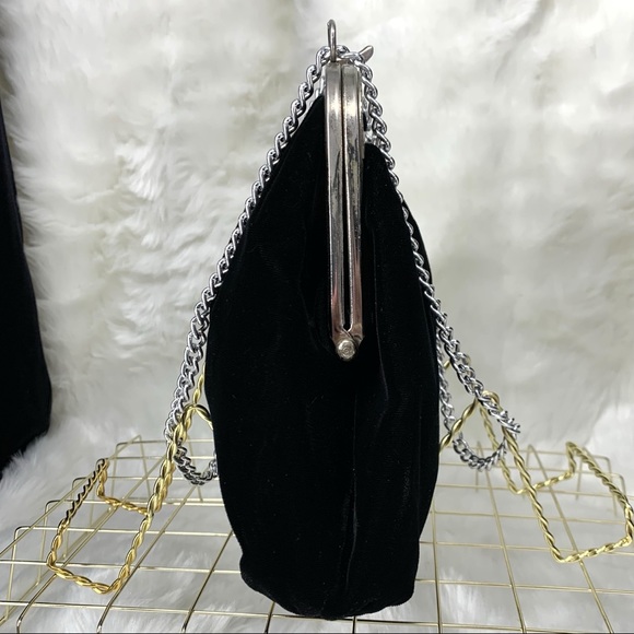 Vintage Black Velvet Evening Bag, Silvertone Metals - Picture 5 of 14